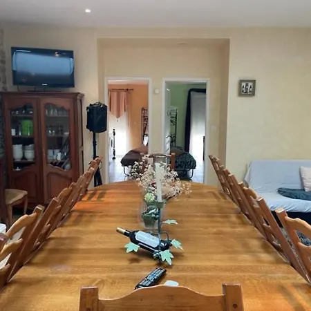 בית הארחה Domaine De Grand Homme *